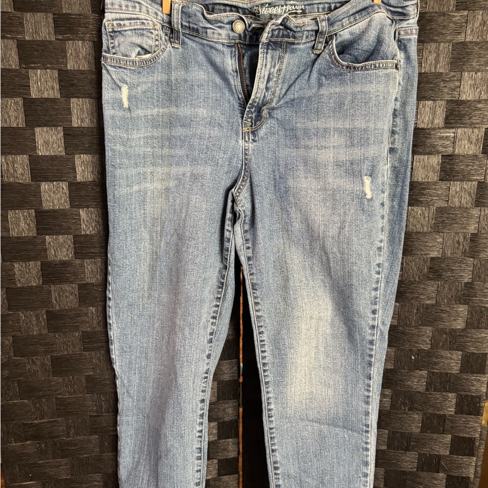 Old Navy Sweetheart Jeans size 8 regular